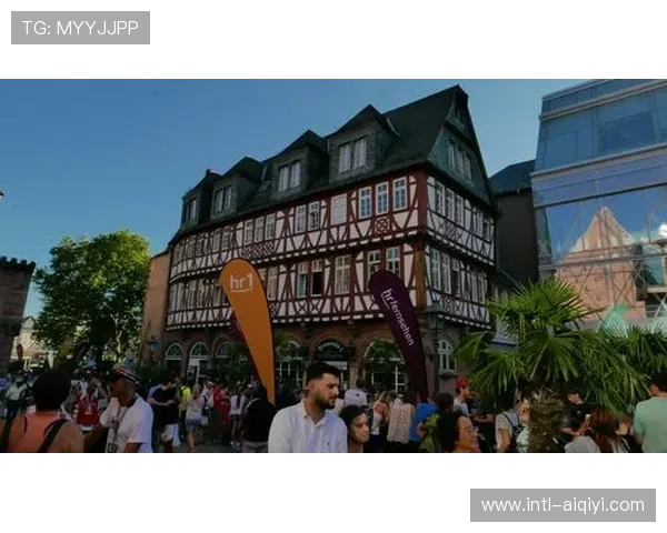 汉堡与法兰克福1-1握手言和，双方各取一分